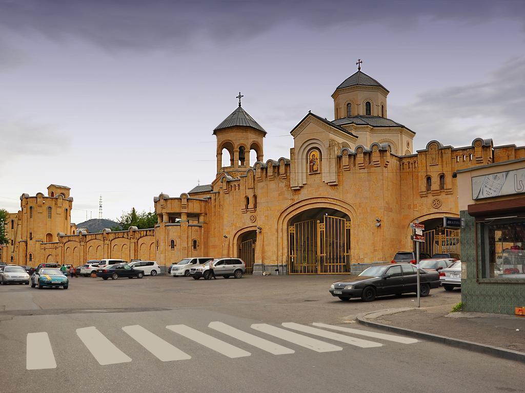 Light House Old City Тбілісі Екстер'єр фото